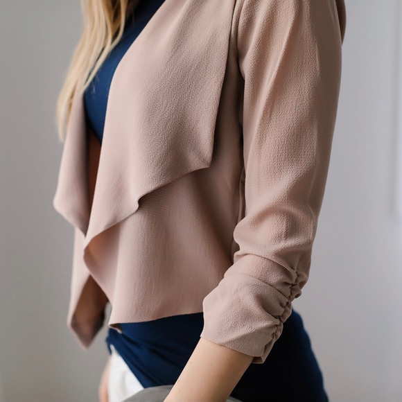 SoldOut11thStreet - Picture 2 of 4